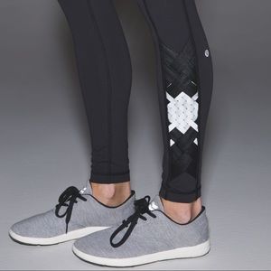 Lululemon woven leggings (no longer sold)